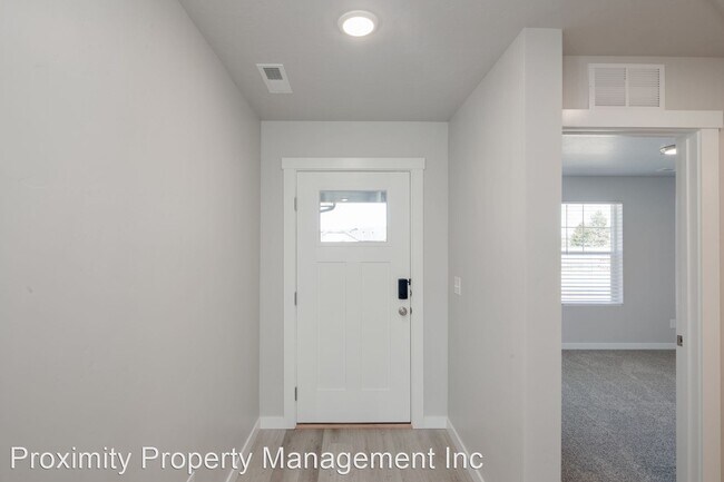 Building Photo - 3 br, 2 bath House - 12423 W. Papiamento D...