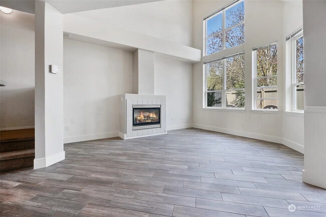 Living Room - 6628 S 238th Pl