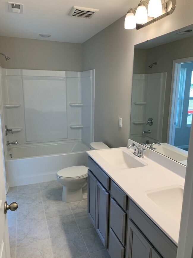 Building Photo - 106 Ashlar Ct