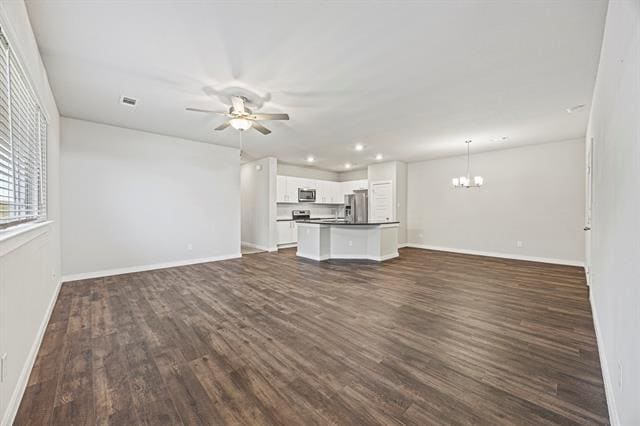 Foto del edificio - 617 Blackland dr