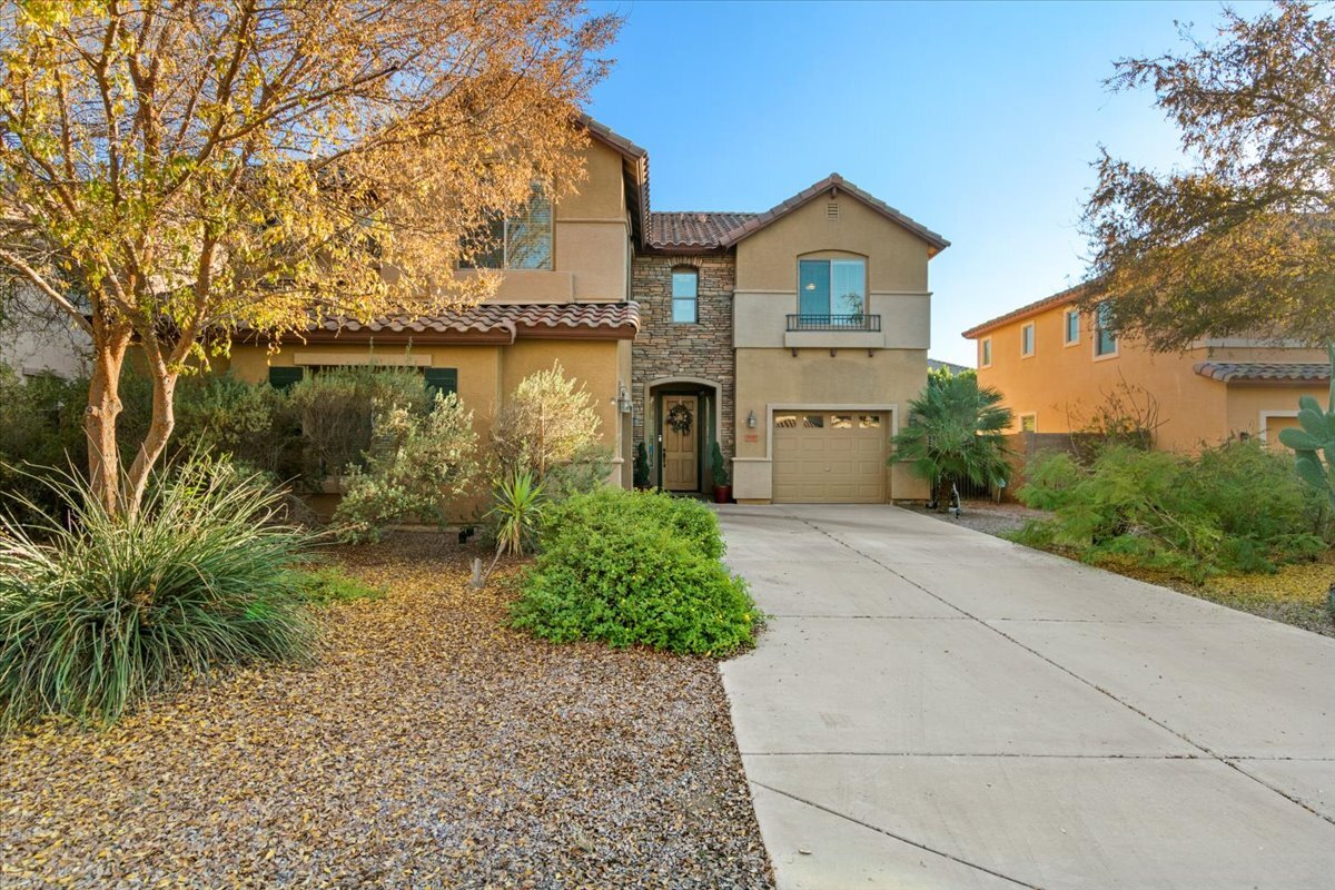 Primary Photo - 3097 E Vallejo Dr