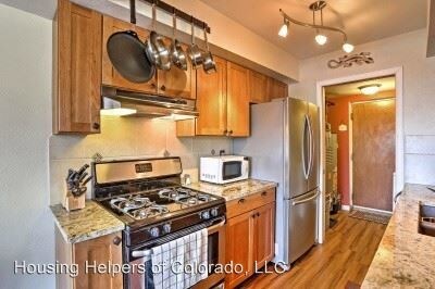 Building Photo - 2 br, 1.5 bath House - 4100 Monroe Drive #C
