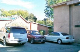 Área de estacionamiento - 1229 Hollister St