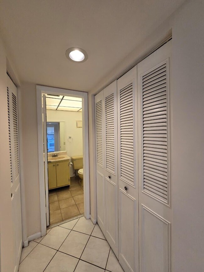 Foto del edificio - 3141 NW 47th Terrace