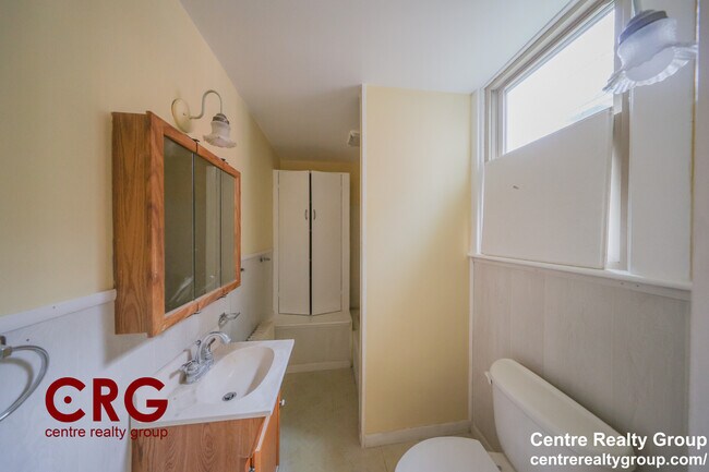 Foto del edificio - 22 Grand View Ave