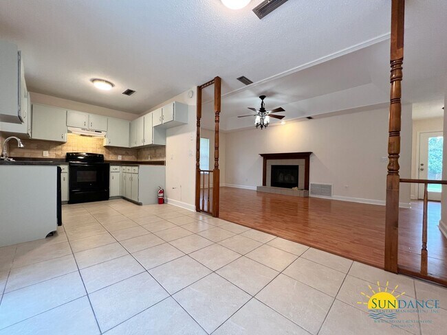 Foto del edificio - Great 3 bedroom family home in the heart of Destin!