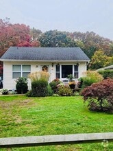 Building Photo - 48 Eleanor Ave