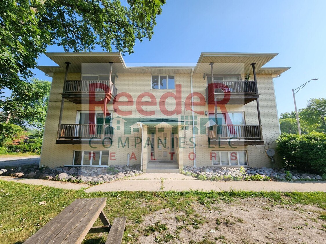 Primary Photo - 7344 Hohman Avenue
