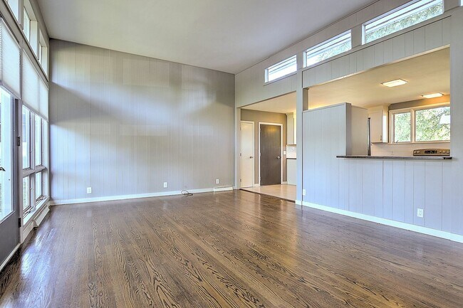 Foto del edificio - 3 Bdrm / 2 Bath One Level Home   Kingsport, TN