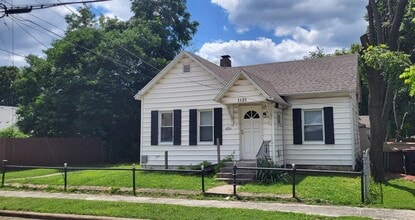 Building Photo - 1121 N Concord Ave