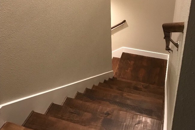 Stairwell - 445 N Woods St