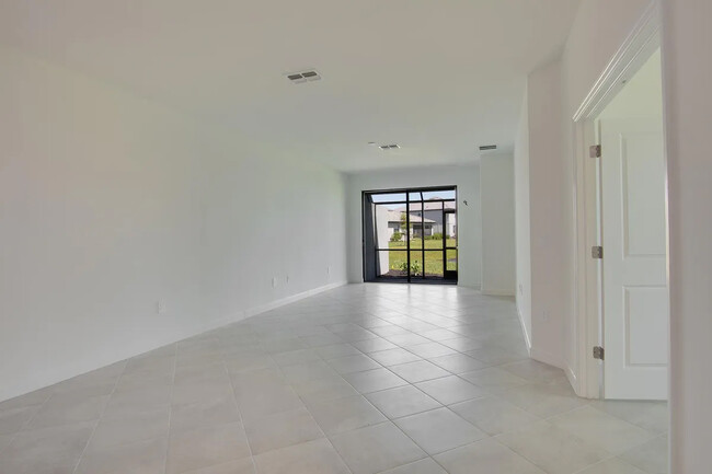 Building Photo - 5512 Sapphire Stone Cv