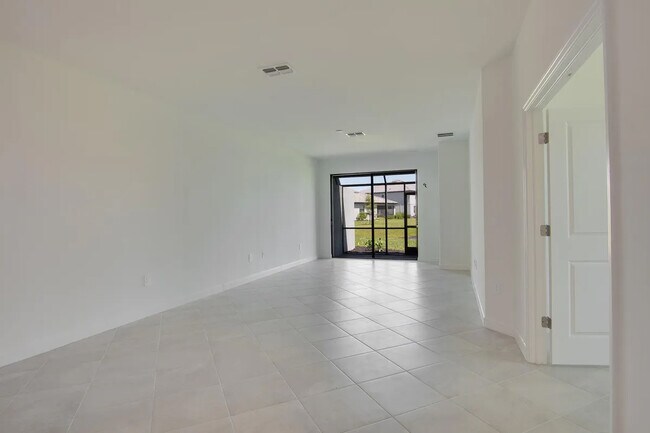 Foto del edificio - 5512 Sapphire Stone Cv