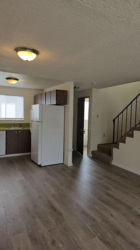 Primary Photo - 2 Bedroom Duplex in Shelton