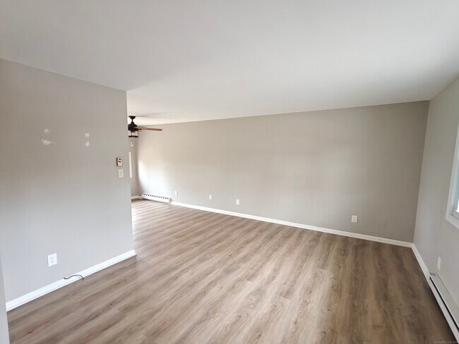 Foto del edificio - 700 High Street Ext