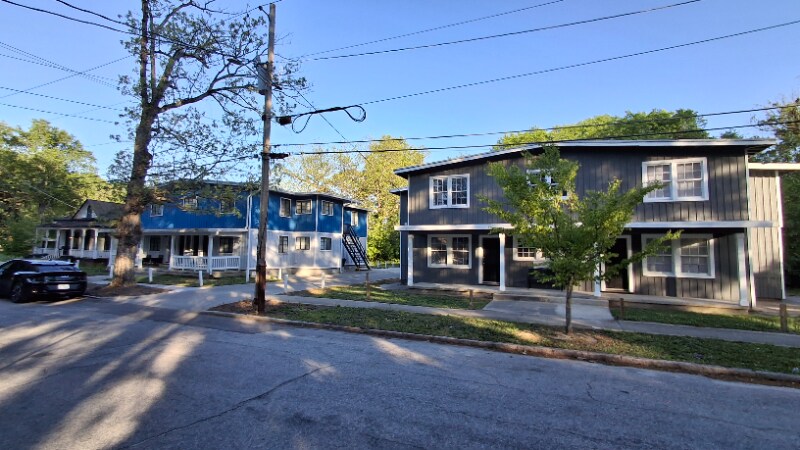 Foto principal - 304 Maplewood Ave NE