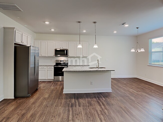 Foto del edificio - 3264 Brierhill Rd
