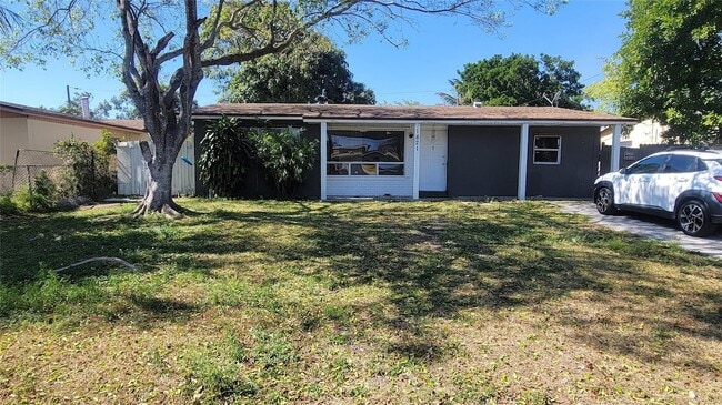 Photo - 1821 NW 2nd Ave House