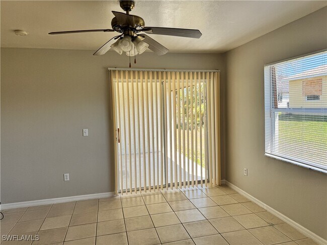 Building Photo - 2121 Snead Dr