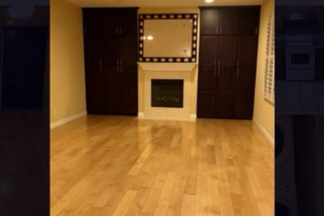 Living room with fire place - 1126 W Duarte Rd