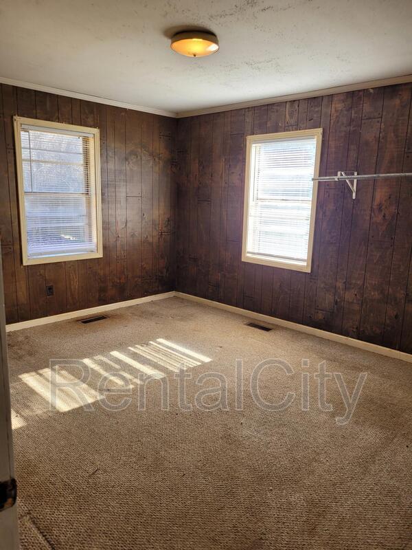 Building Photo - 1528 Ewell Ave