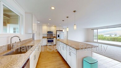 Building Photo - 366 Poipu Dr