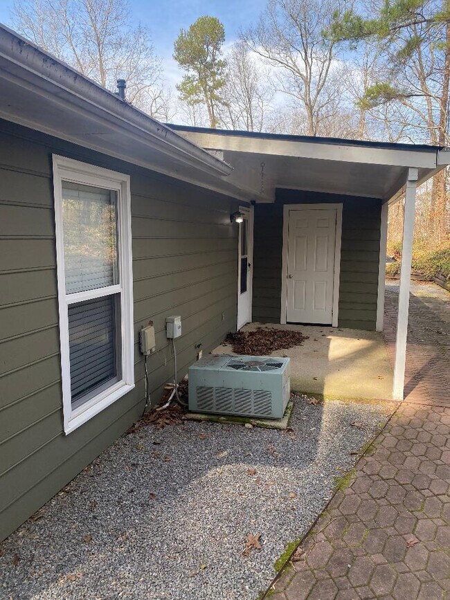 Foto del edificio - 4069 Coopers Hill Dr SE