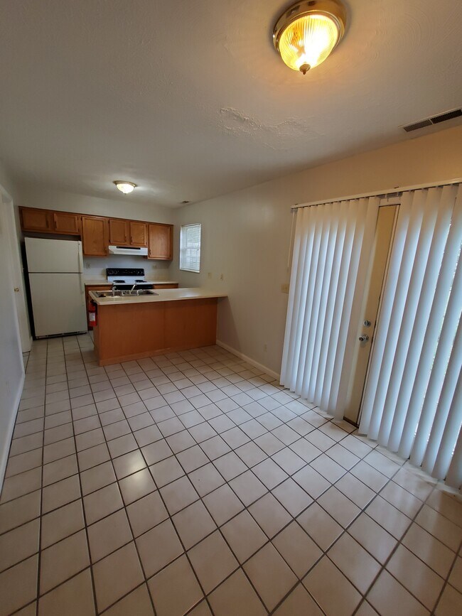 Kitchen/Dining Room - 2466 County Road 411