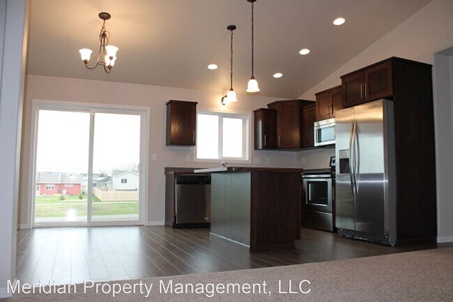 Foto del edificio - 3 br, 2 bath House - 1428 44th Ave s