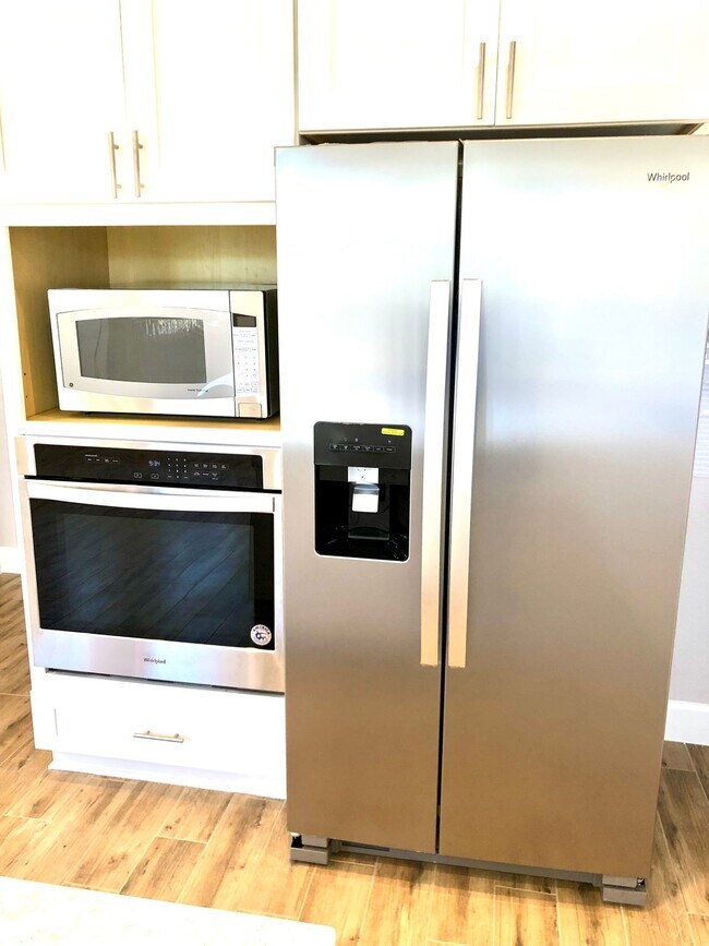 Foto del edificio - 5711 Silver Bay Ct