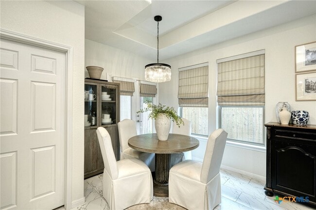 Building Photo - 7233 Menchaca Rd