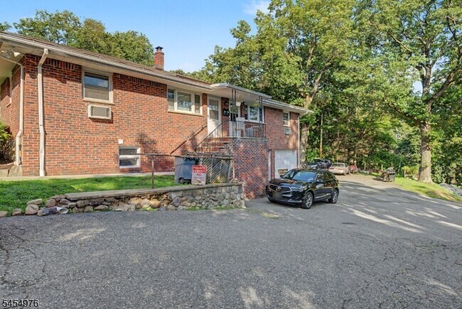 Foto del edificio - 701 Boonton Ave