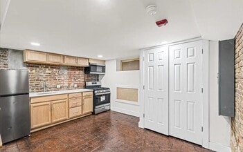 Building Photo - 1222 Chancellor St