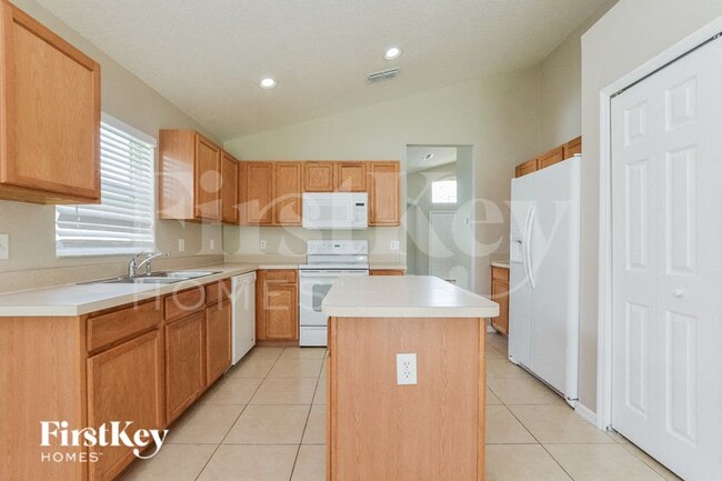 Building Photo - 5216 Sunset Canyon Dr