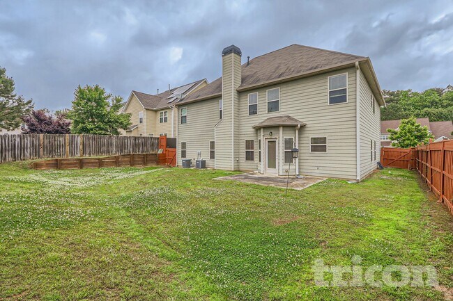 Foto del edificio - 135 Lindsey Terrace