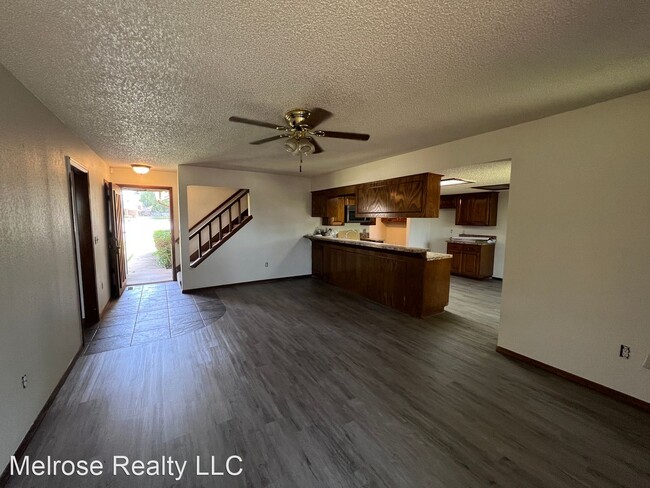 Building Photo - 2 br, 2 bath House - 217 WOODBRIDGE CIRCLE