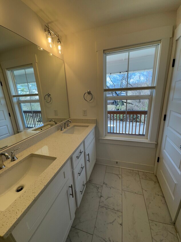 Photo - 816 Briar Cir (Nashville, TN)