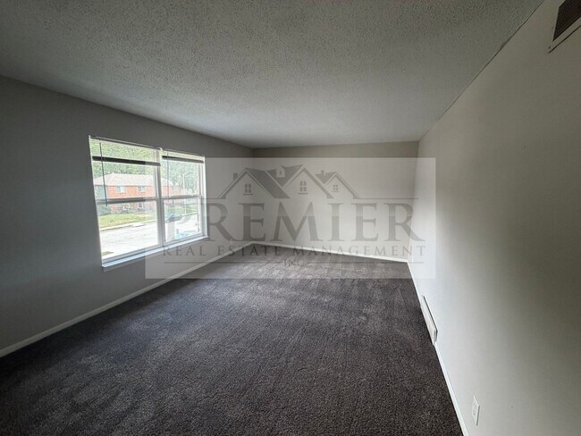 Foto del edificio - 9306 Reeder Dr