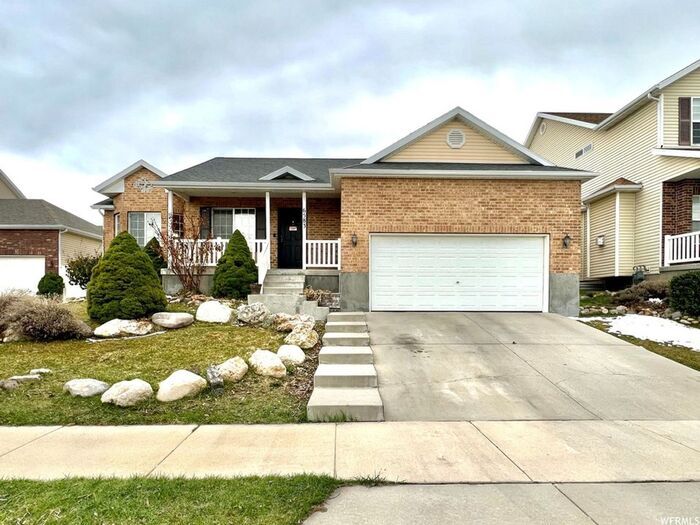 COMING SOON! Incredible Single Family Home... House Rental in West