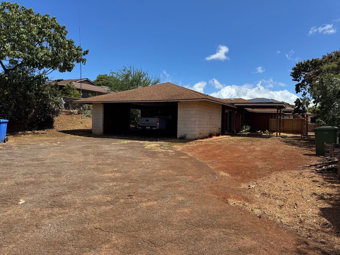 Primary Photo - 1226/1228 Palekaiko St