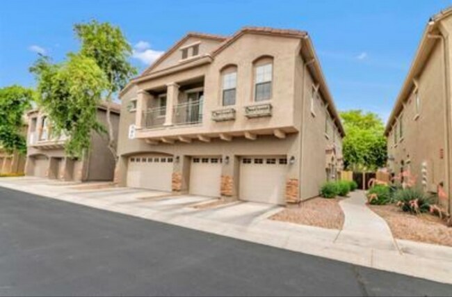 Foto del edificio - 16620 S 48th St