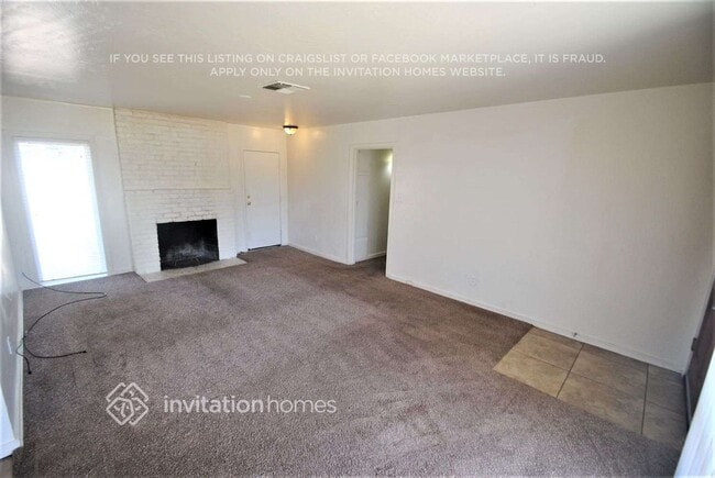 Building Photo - 2223 Juliesse Ave