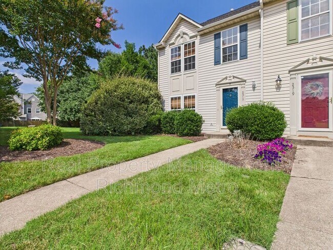 Foto del edificio - 2517 Mountain Ash Cir