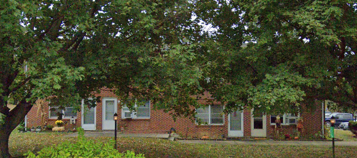 Primary Photo - 164 Mont Alto Rd
