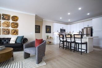 Building Photo - Relay 129 Apartments & Townhomes