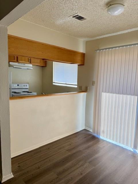 Building Photo - 2803 Parker Ln