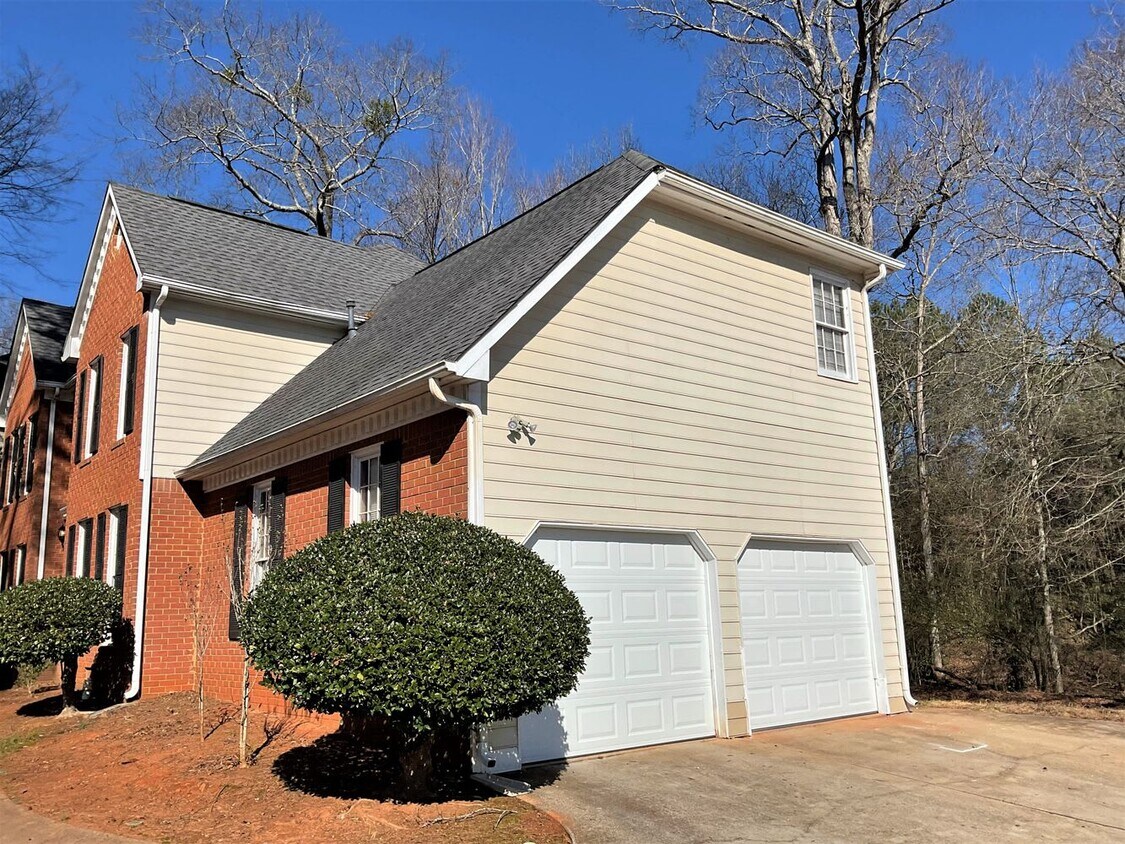 Primary Photo - 3886 Brookside Pkwy