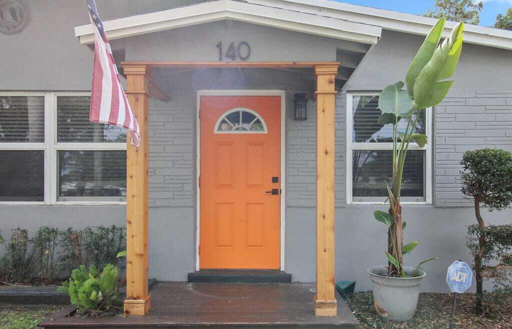 Primary Photo - 140 SE 7th Ave
