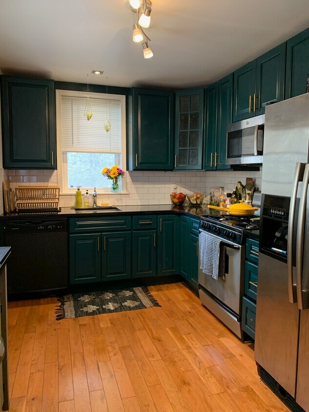 812 Jackson St, Philadelphia, PA 19148 House Rental in Philadelphia