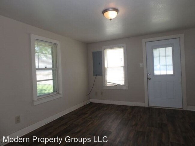 Foto del edificio - 1 br, 1 bath House - 1113 Smith St